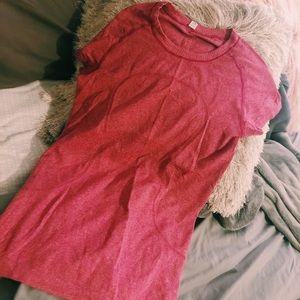 Lululemon top